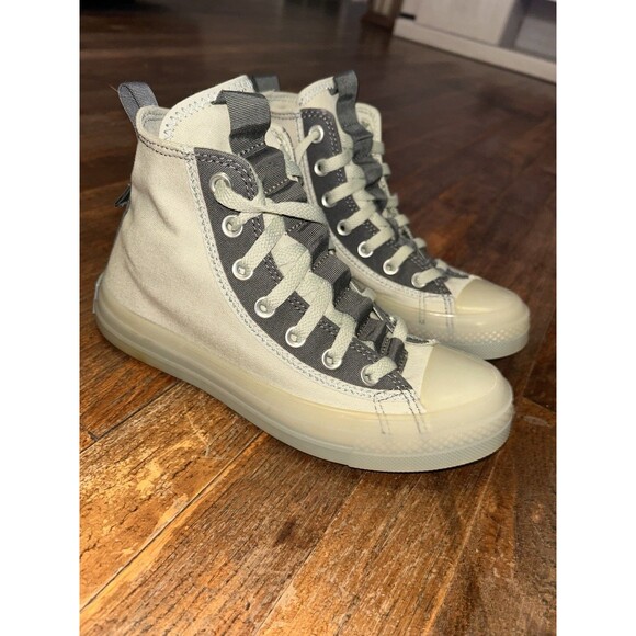 CONVERSE Chuck Taylor All Star CX Explore High Top Women's Athletic Shoes 6.5 - Picture 1 of 6